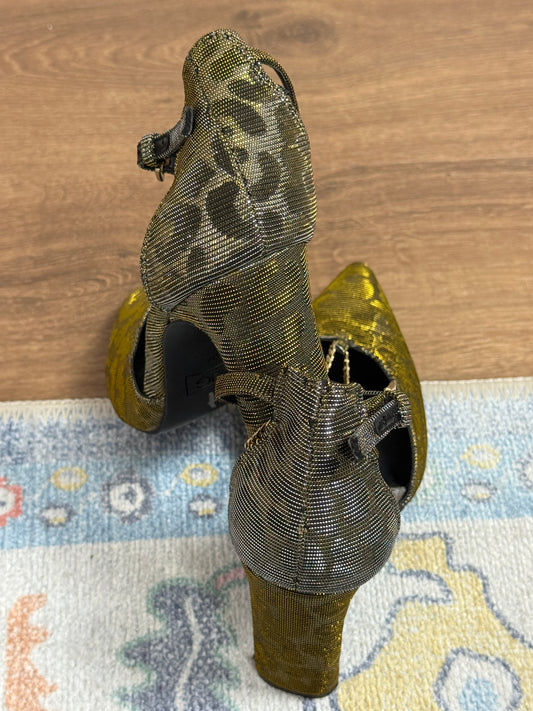 GBG 7.5 Leopard Ankle High Heels