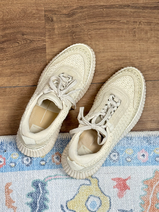 Dolce Vita 8.5 Shoes