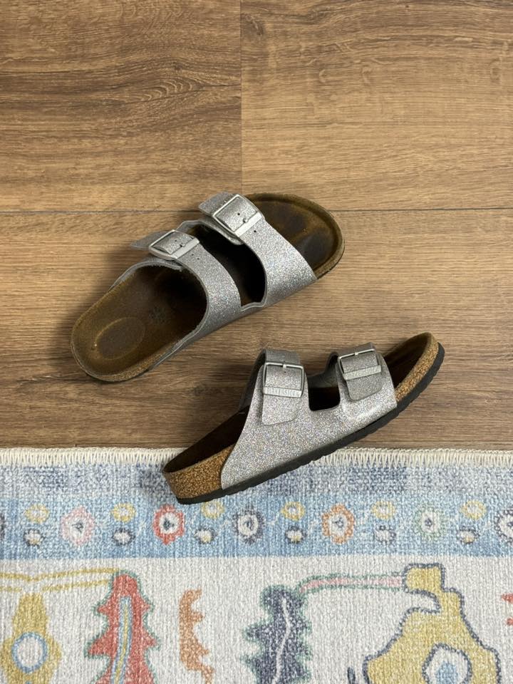 Birkenstock 34 Sandals