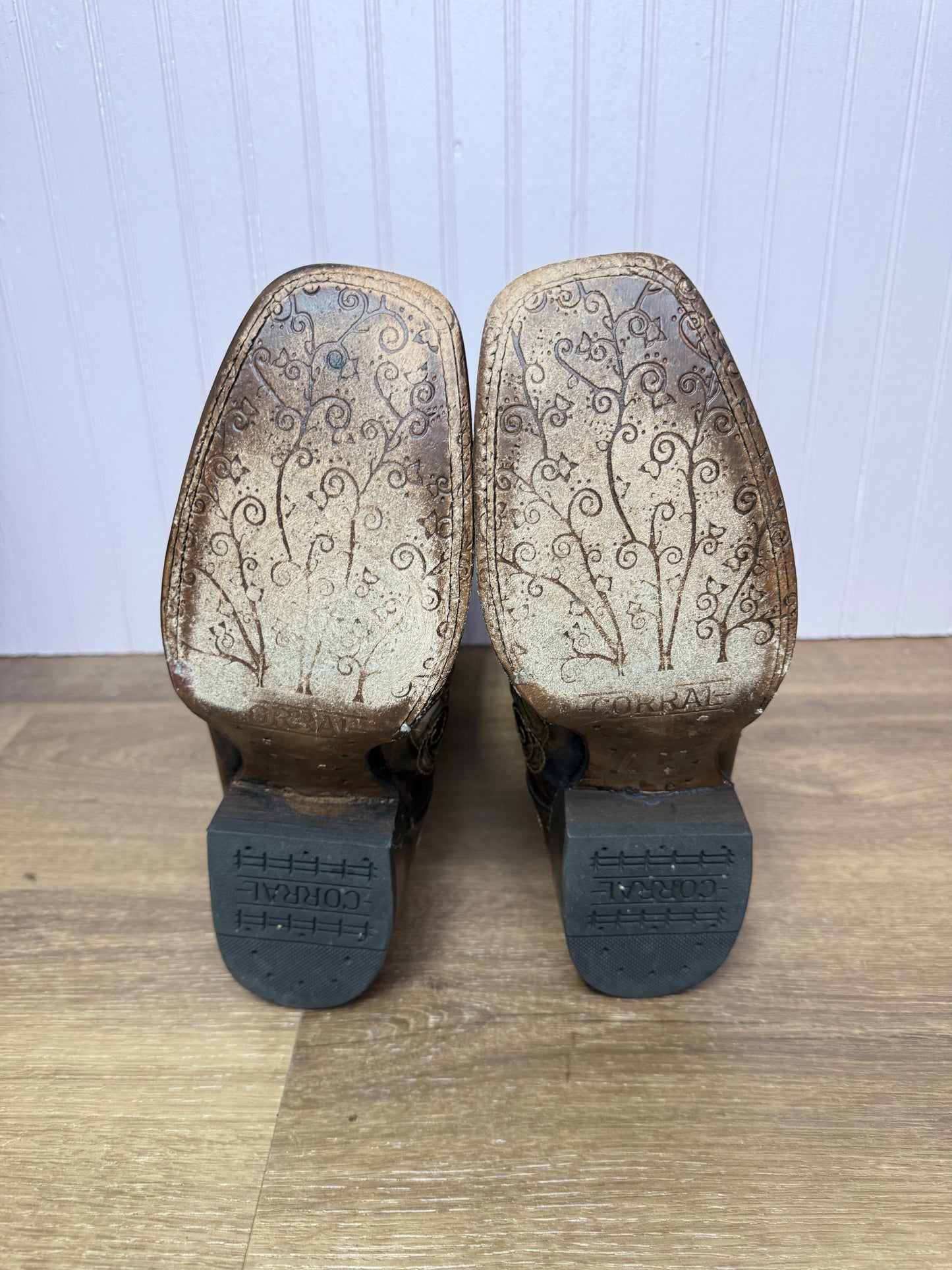 Corral Embroidered Boots