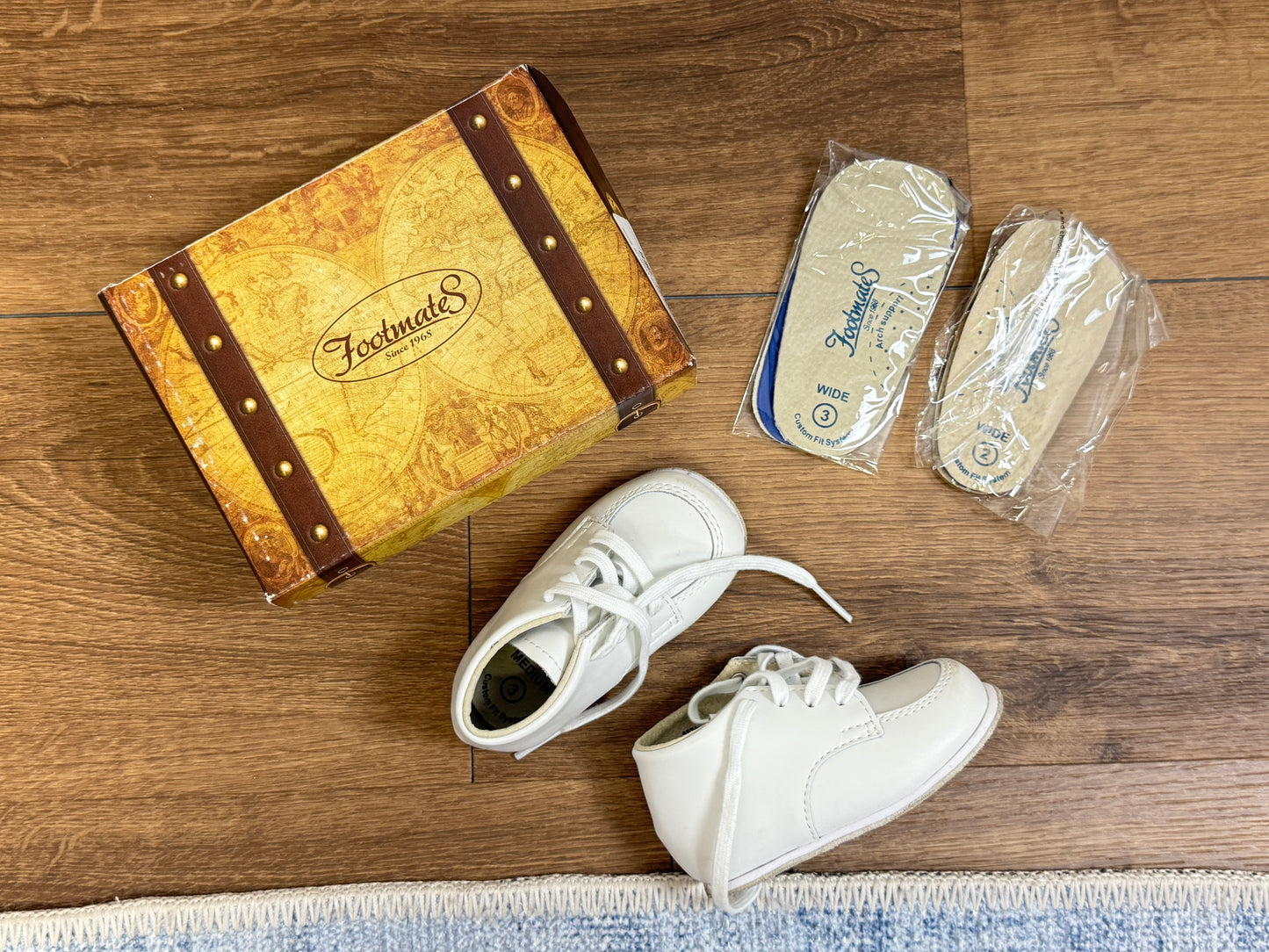 Footnotes 3 Seraph Walking Shoe